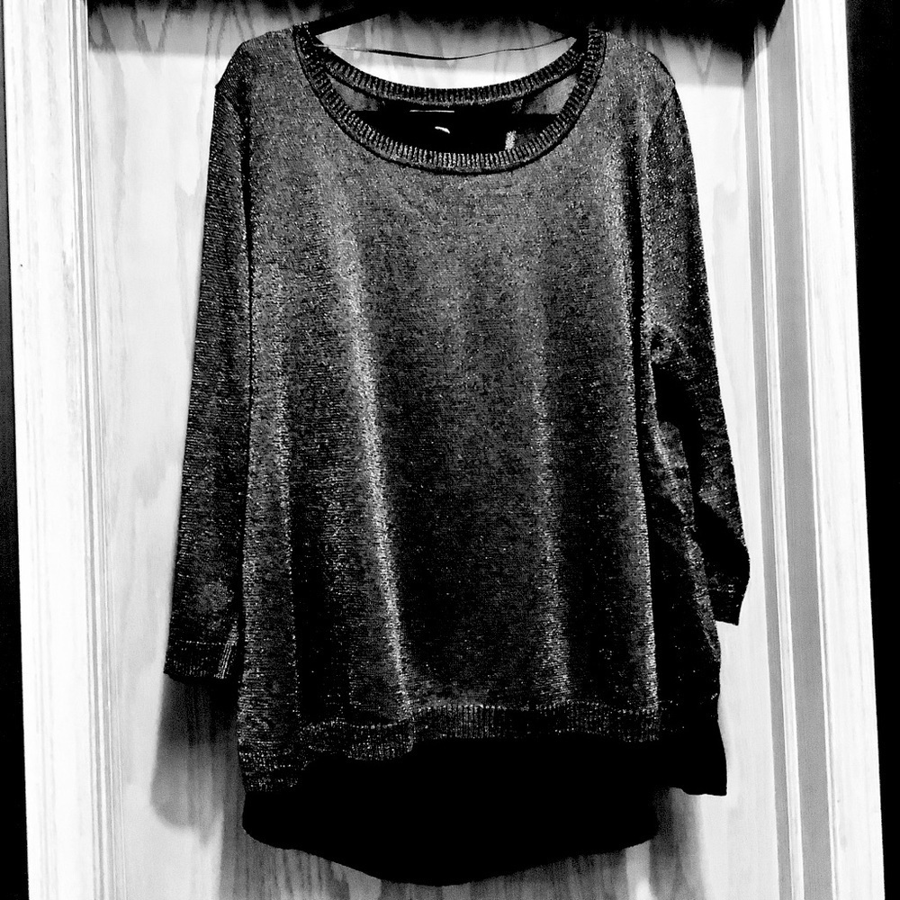 51. Plus 2X, 89th&M Metallic Layered Chiffon split back
